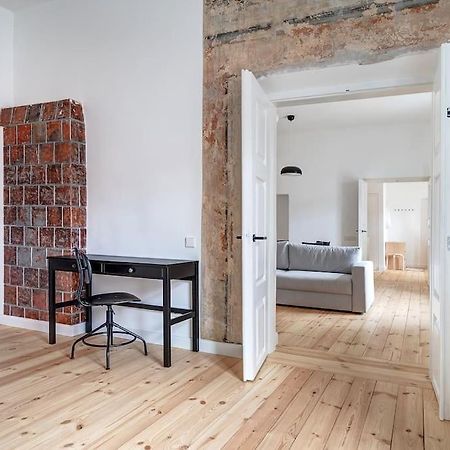Spacious 2-Bedroom Flat In Old Town By Urban Rent Vilnius Exterior photo