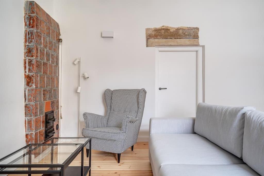 Spacious 2-Bedroom Flat In Old Town By Urban Rent Vilnius Exterior photo